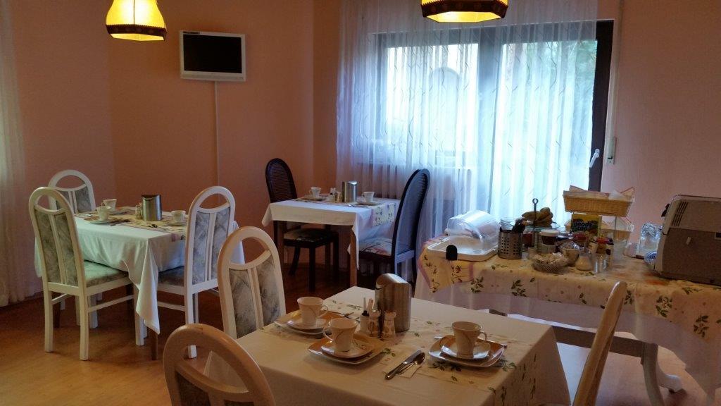 Pension Laas Остфильдерн Экстерьер фото